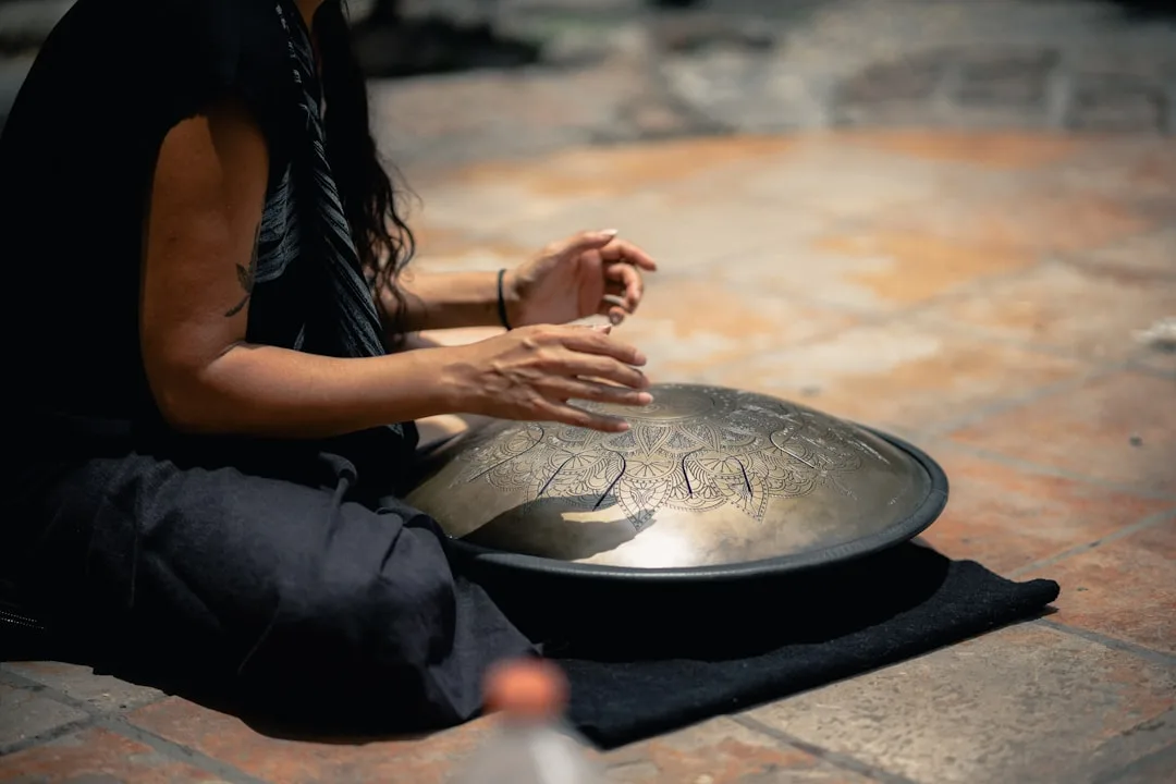 méditation sonore au handpan | Lieux de Retraites